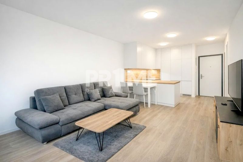 U NÁS !!! MODERNÝ 2i,NOVOSTAVBA, LOGGIA, Slnečnice UNIQ, Fialova ulica