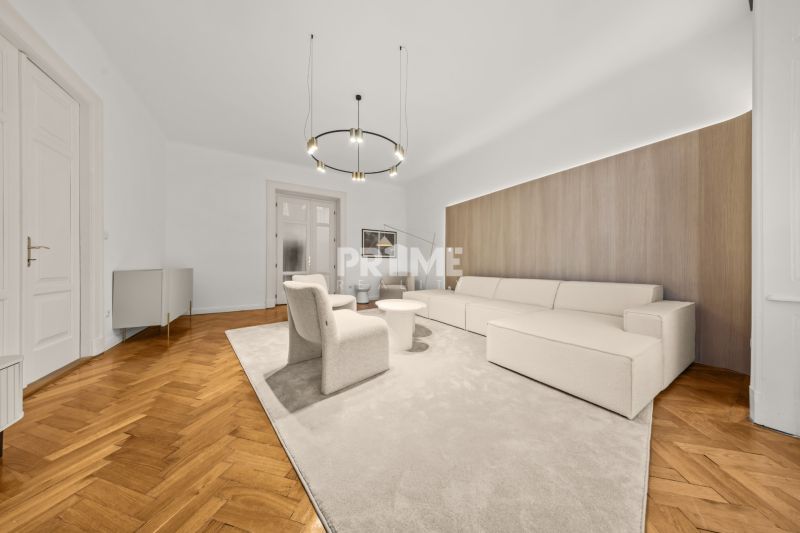  EXKLUZÍVNY, VEĽKOMETRÁŽNY 3i byt ( 130 m2 ), REKONŠTRUKCIA, CENTRUM