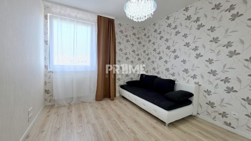 MODERNÝ 3i BYT, OVOCNÉ SADY, PARKING, KLÍMA, BALKÓN, Ivanská cesta