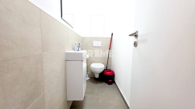 MODERNÝ 3i BYT, OVOCNÉ SADY, PARKING, KLÍMA, BALKÓN, Ivanská cesta