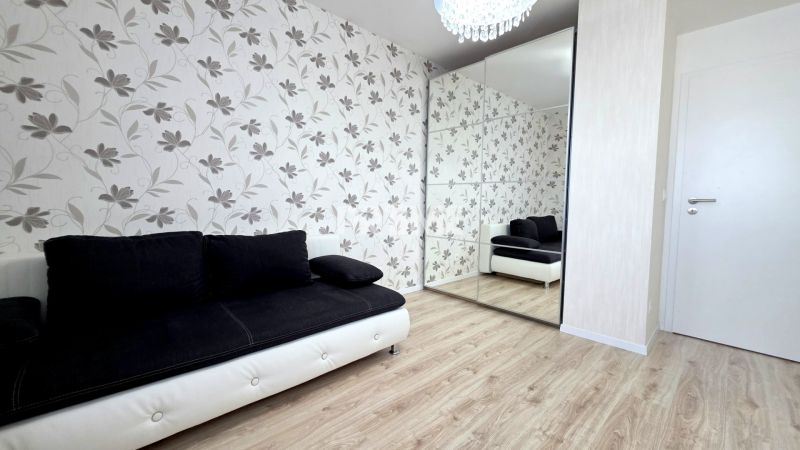 MODERNÝ 3i BYT, OVOCNÉ SADY, PARKING, KLÍMA, BALKÓN, Ivanská cesta