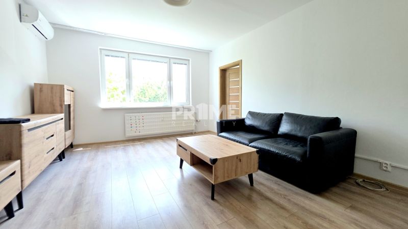 PEKNÝ 4i Byt, REKONŠTRUKCIA, KLÍMA, LOGGIA, Brančská ulica, Petržalka