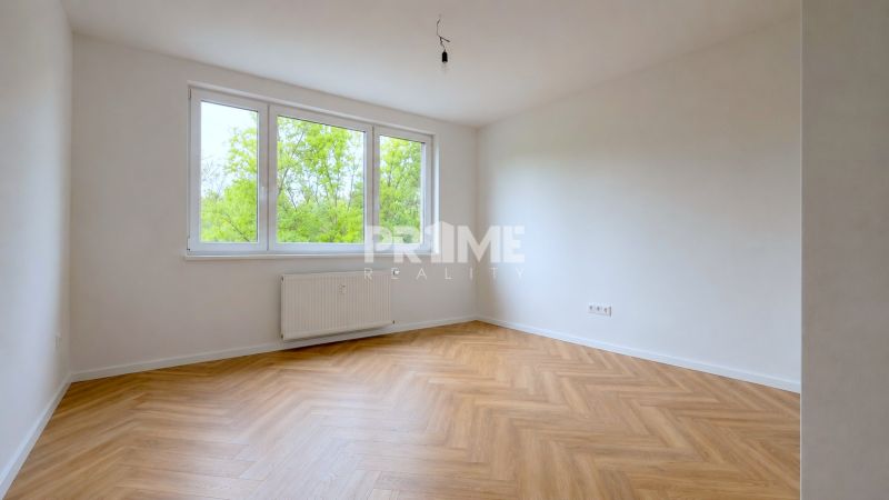 Prémiovo zrekonštruovaný 3i byt, výhľad do zelene, Gessayova,Petržalka