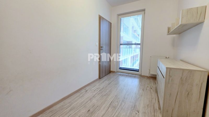 MODERNÝ 3i byt, SLNEČNICE, PARKING, LOGGIA, Zuzany Chalupovej