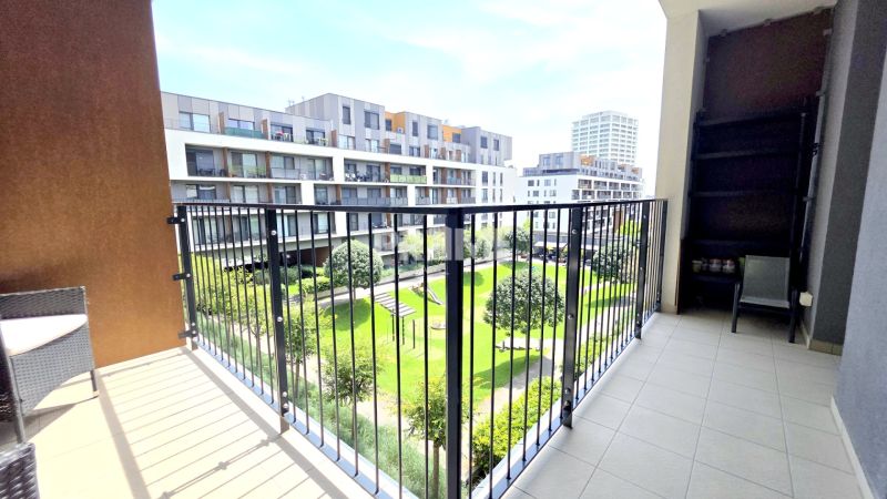 MODERNÝ 3i byt, SLNEČNICE, PARKING, LOGGIA, Zuzany Chalupovej