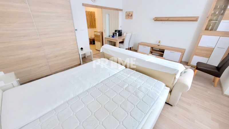 PEKNÝ 2i byt, 2 X SAMOSTATNÁ IZBA, REKONŠTRUKCIA, NIVY, Trenčianska ul