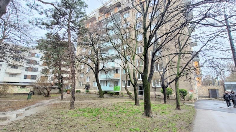 MODERNÝ 2i byt, REKONŠTRUKCIA, KLÍMA, BALKÓN, Jelačičova ulica 