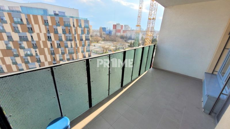 EXKLUZÍVNE,MODERNÝ 2i byt DOMINO, BALKÓN, PARK Trnavská cesta