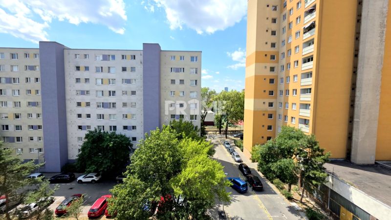 MODERNÝ 3I byt, REKONŠTRUKCIA, LOGGIA, Tehelná ulica, Nové Mesto