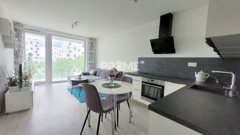 MODERNÝ 2i byt, MATADORKA, BALKÓN, CHLADENIE, PARKING, Závodu Matador