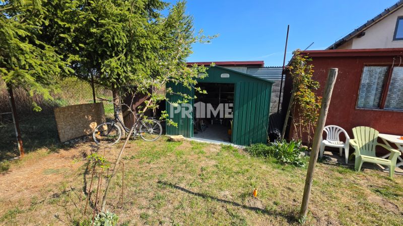Slnečný rekreačný pozemok 521 m² s chatkou,Nové Košariská