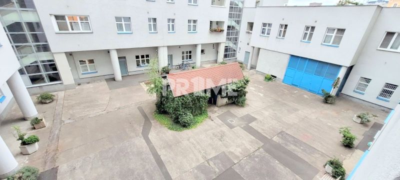 Pekný 2i byt, REKONŠTRUKCIA, MEDICKÁ ZÁHRADA, Májkova ulica