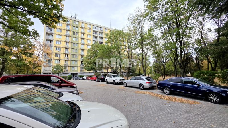MODERNÝ 3i byt, REKONŠTRUKCIA, BALKÓN, LOGGIA, KLÍMA, Komárnická ulica