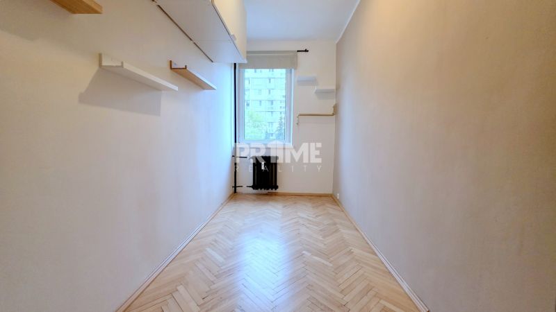 MODERNÝ 3i byt, REKONŠTRUKCIA, BALKÓN, LOGGIA, KLÍMA, Komárnická ulica