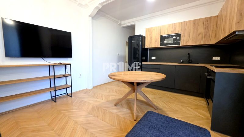 ŠTÝLOVÝ 3i byt, REKONŠTRUKCIA, KLÍMA, Plzenská ulica, Nové Mesto