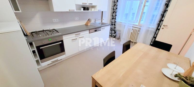 Pekný 2i byt, REKONŠTRUKCIA, MEDICKÁ ZÁHRADA, Májkova ulica