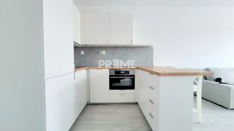 MODERNÝ 1,5i byt, BORY, LOGGIA, PARKING, Mateja Encingera