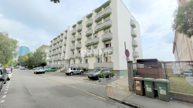 MODERNÁ GARSÓNKA, NOVOSTAVBA, BALKÓN, Ondavska ulica