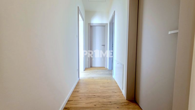 MODERNÝ 4i byt, PREDZÁHRADKA, TERASA, KLÍMA, PARKING, Granitová ulica