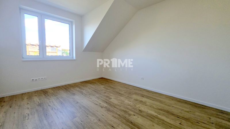 MODERNÝ 4i byt, PREDZÁHRADKA, TERASA, KLÍMA, PARKING, Granitová ulica