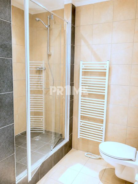 Pekný 3i byt, LOGGIA, REKONŠTRUKCIA, Farského ulica, Petržalka