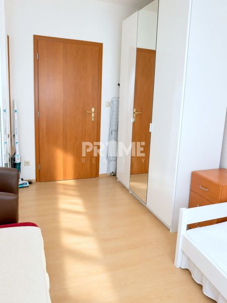 Pekný 3i byt, LOGGIA, REKONŠTRUKCIA, Farského ulica, Petržalka