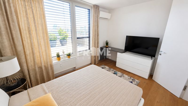 PENTHOUSE – moderný 2i byt s výnimočnou 69 m² terasou, AHOJ PARK