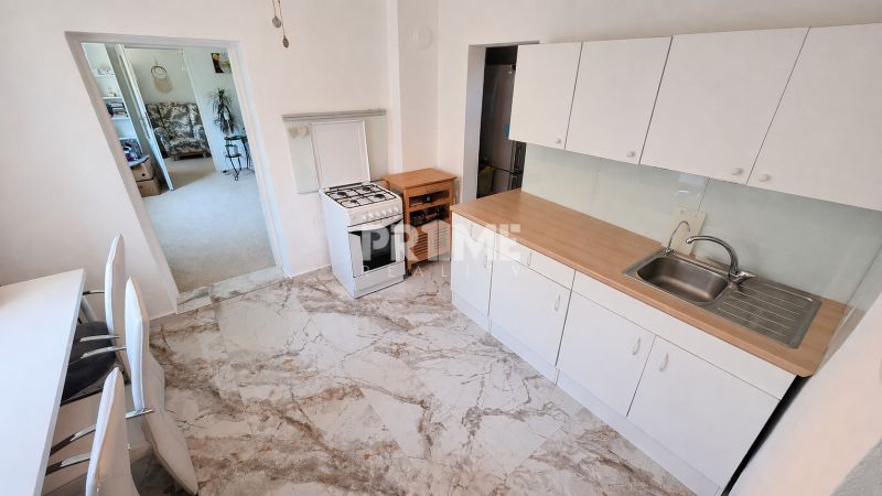 RD 3 izby + samostatný apartmán, tichá ulička, Krátka, Dunajská Lužná