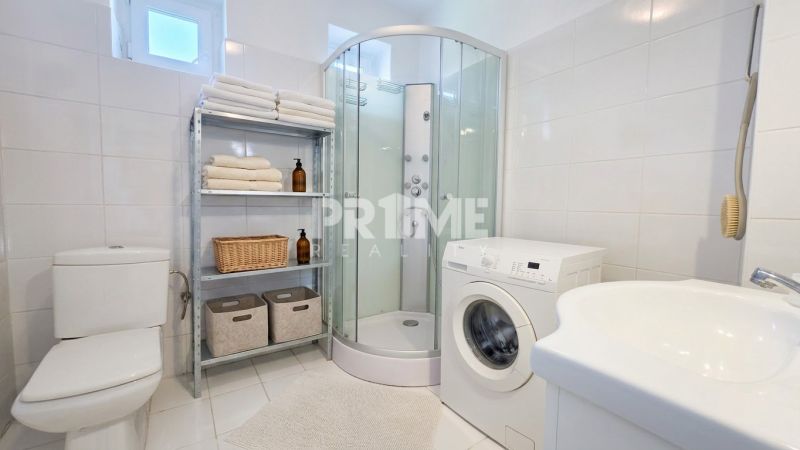 RD 3 izby + samostatný apartmán, tichá ulička, Krátka, Dunajská Lužná