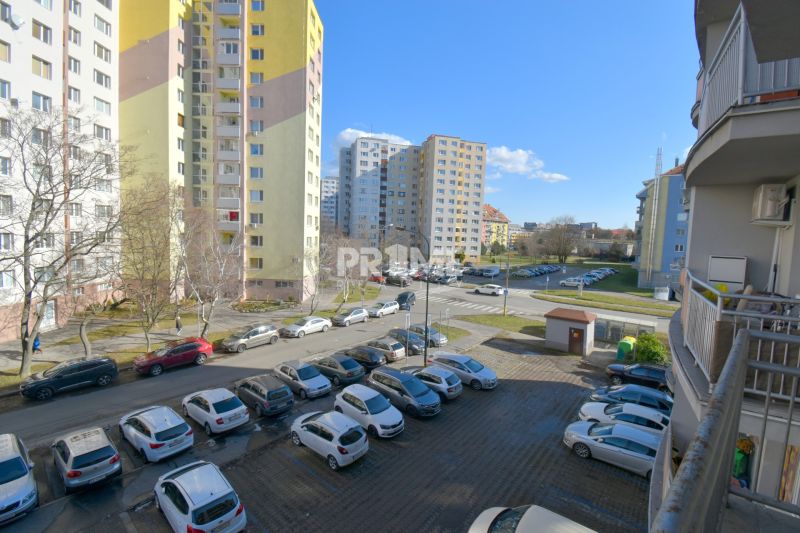 MODERNÝ 2i byt, BALKÓN, KLÍMA, Petržalské korzo, Rusovská cesta 