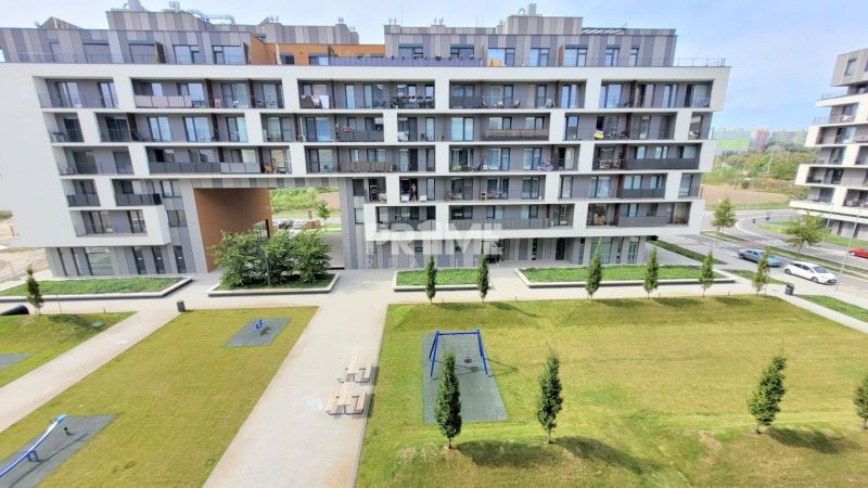 MODERNÝ 2i BYT, NOVOSTAVBA, BALKÓN, Slnečnice, ulica Zuzany Chalupovej