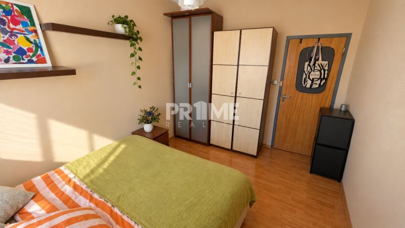 Priestranný 3-izbový byt s loggiou, Romanova ul., Petržalka