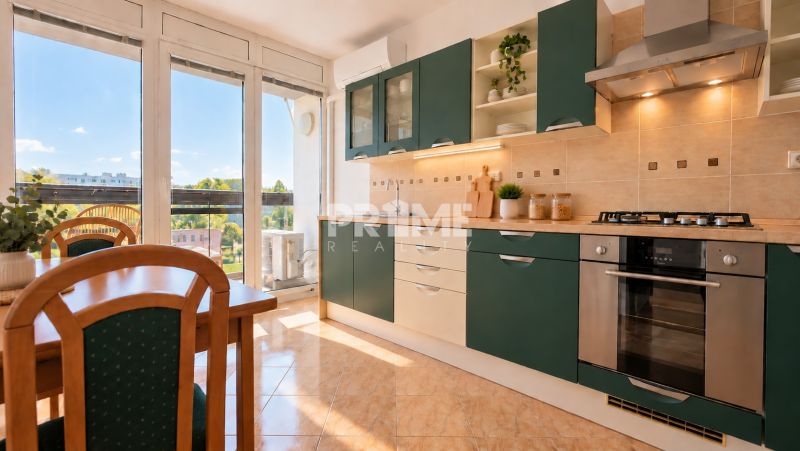 Priestranný 2i byt, loggia, klíma, projekt MONDRIAN, Sedmokrásková ul.