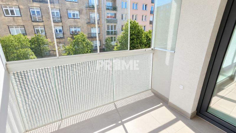 Moderný 2-izbový apartmán, balkón, sklad, Šancová-novostavba PREMIÈRE