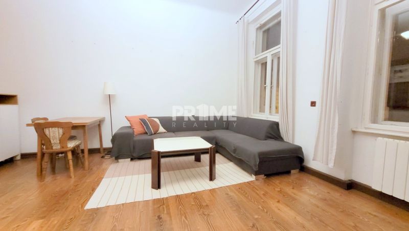 STAROMESTSKÝ 1,5i byt, REKONŠTRUKCIA, CENTRUM, Dobrovičová ulica
