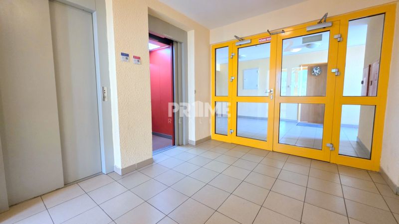 MODERNÝ 2,5i byt, NOV.,NOVÁ REKONŠTRUKCIA,BALKÓN,KLÍMA,Vyšehradská ul.