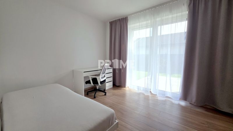 MODERNÝ 4i RD, ZÁHRADKA (400 m2), 2 x PARKING, Lúčna ulica, Cífer