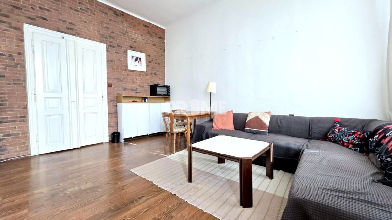 STAROMESTSKÝ 1,5i byt, REKONŠTRUKCIA, CENTRUM, Dobrovičová ulica