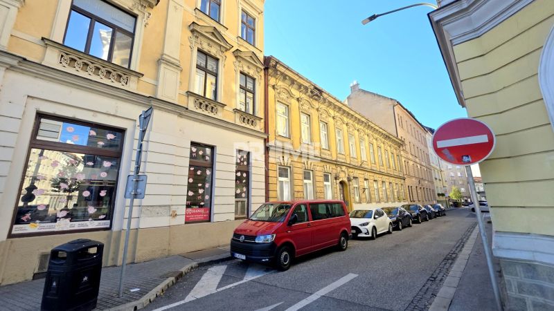 STAROMESTSKÝ 1,5i byt, REKONŠTRUKCIA, CENTRUM, Dobrovičová ulica