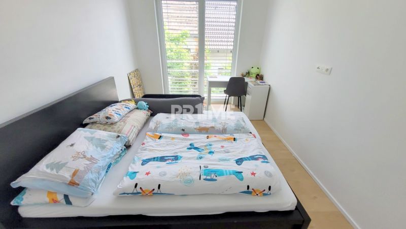 U NÁS !!! Luxusný 4i byt, TERASA, PARKING, VÝHĽAD, KLÍMA, Jaskový rád